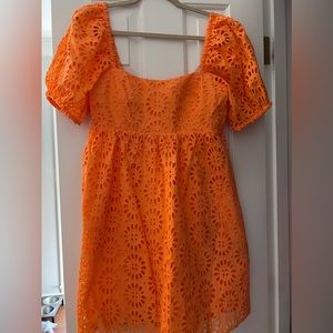 Lilly Pulitzer dress size 6. Gorgeous orange color. Worn once.